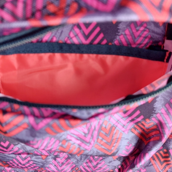 Jansport Superbreak Multi-Diamond Arrows Backpack. NWT - Picture 9 of 12